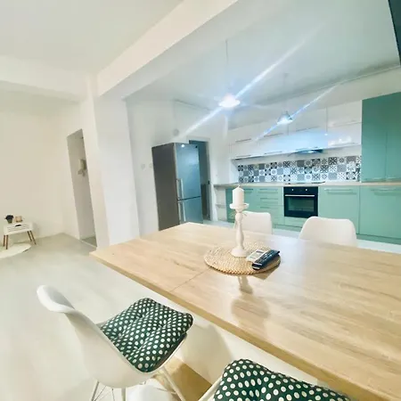 M&L Summer Apartament * קונסטנצה